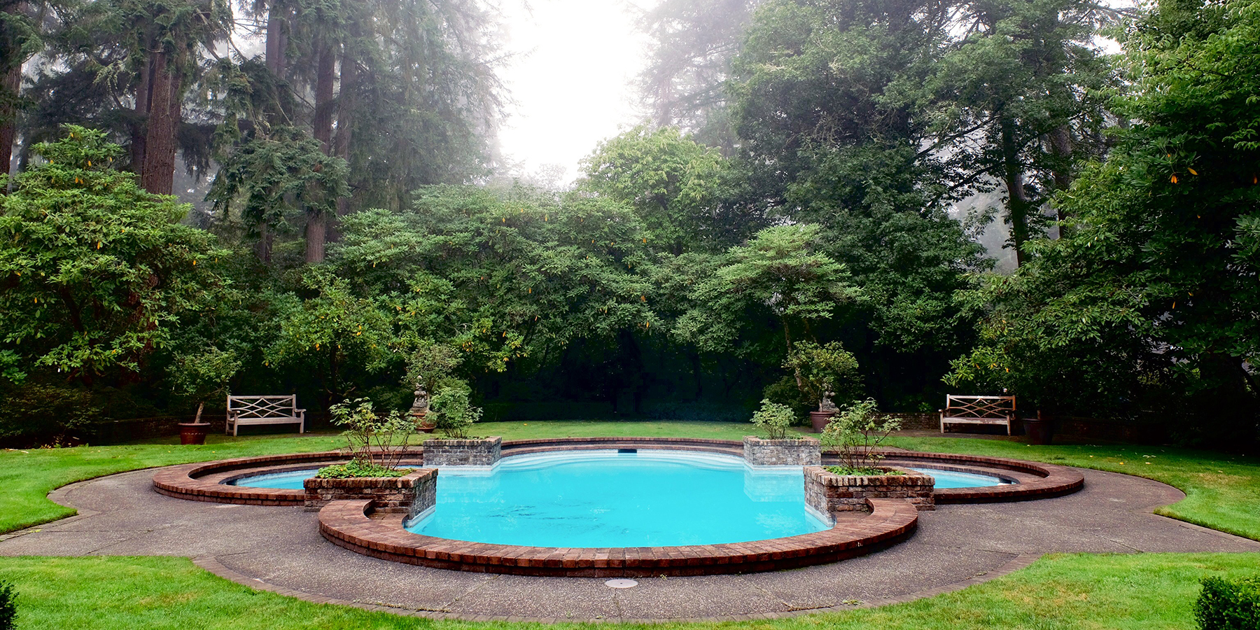 Lakewold Gardens, pool