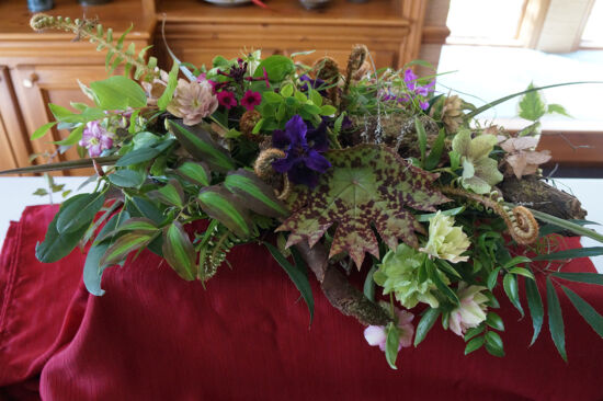 Heronswood Woodland Centerpiece