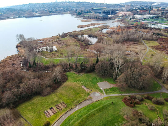 Toward Husky Stadium Toward Husky Stadium