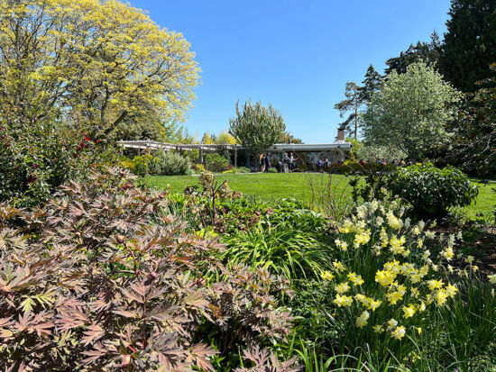 Bellevue Botanical Garden visitor center